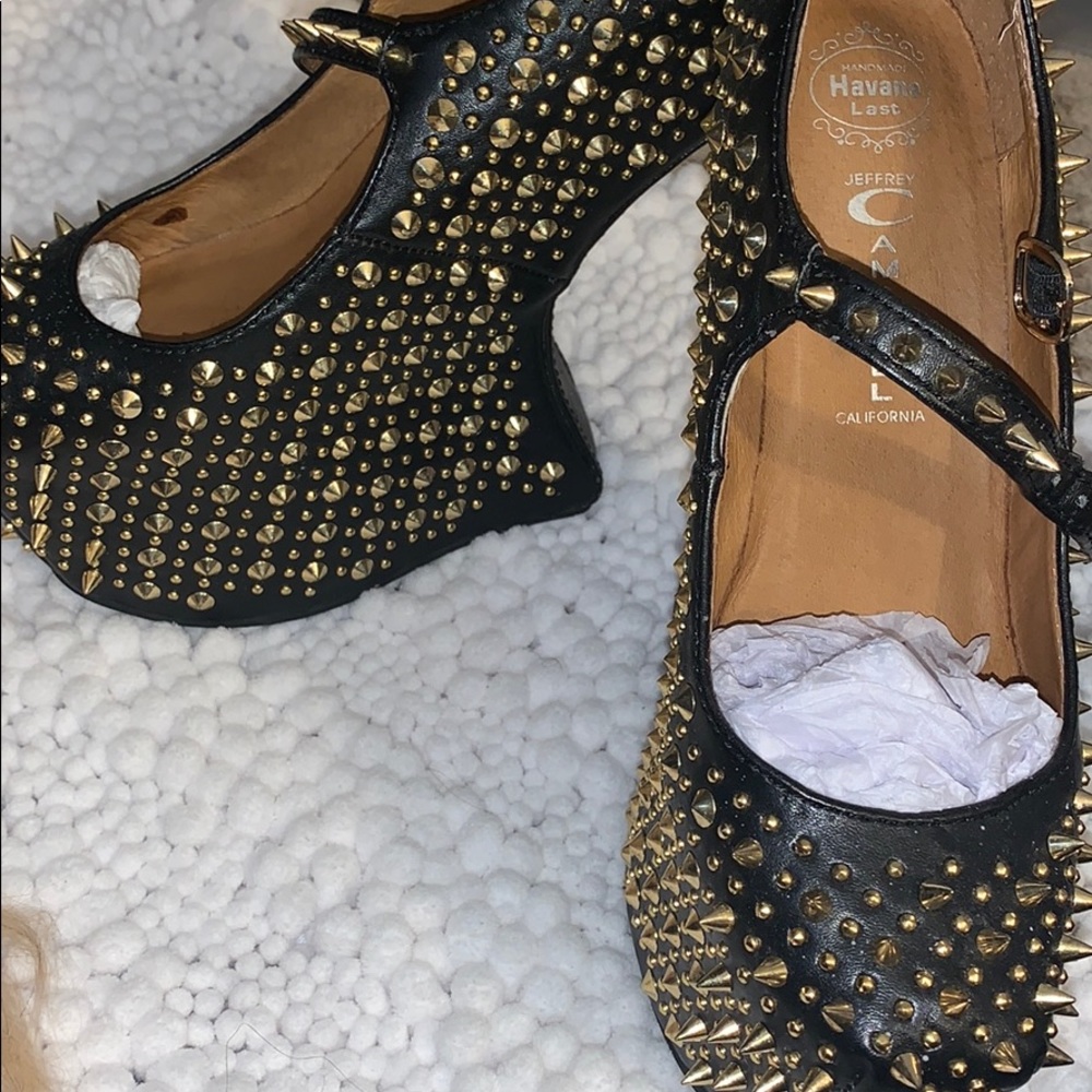 Jeffrey Campbell women’s heel